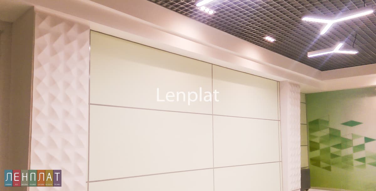 Декоративное оформление холлов с повышенной проходимостью антивандальными панелями  Lenplat